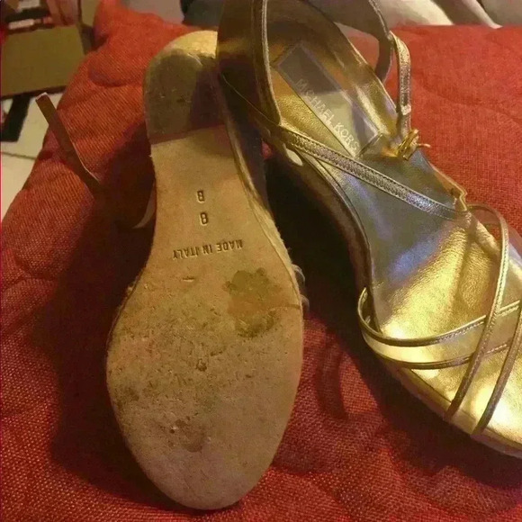 Michael Kors wedges - Picture 2 of 3